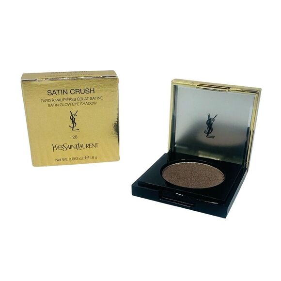 YSL Yves Saint Laurent Satin Crush Mono Eyeshadow - 28 Unconforming Taupe - Picture 3 of 5